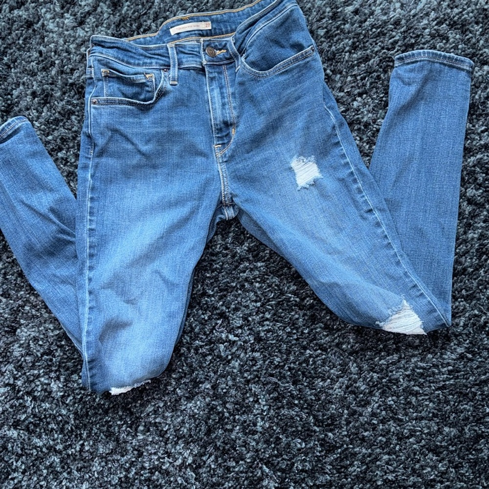 Levi 721 High Rise Skinny size 27